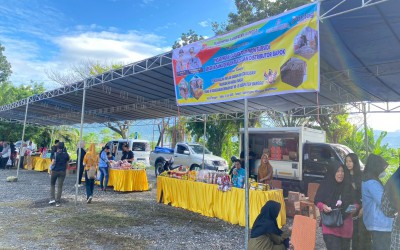 Meriahkan HUT Banggai Ke-65 Tahun, Disdagrin Banggai Laksanakan Pasar Murah