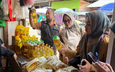 Disdagrin Banggai Laksanakan Pengawasan Penjualan MINYAKITA